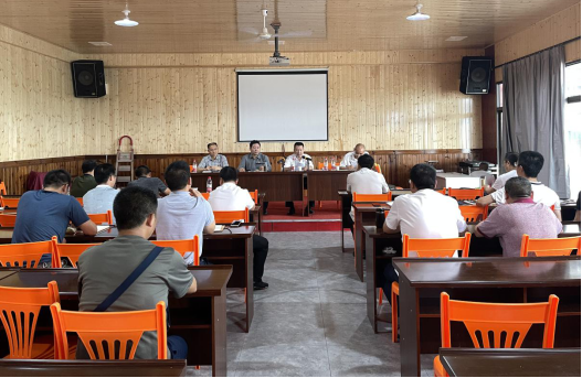 7.9 萬南公司黨委組織召開2021年第五次中心組學習會暨黨史學習教育專題讀書班(第三期).png